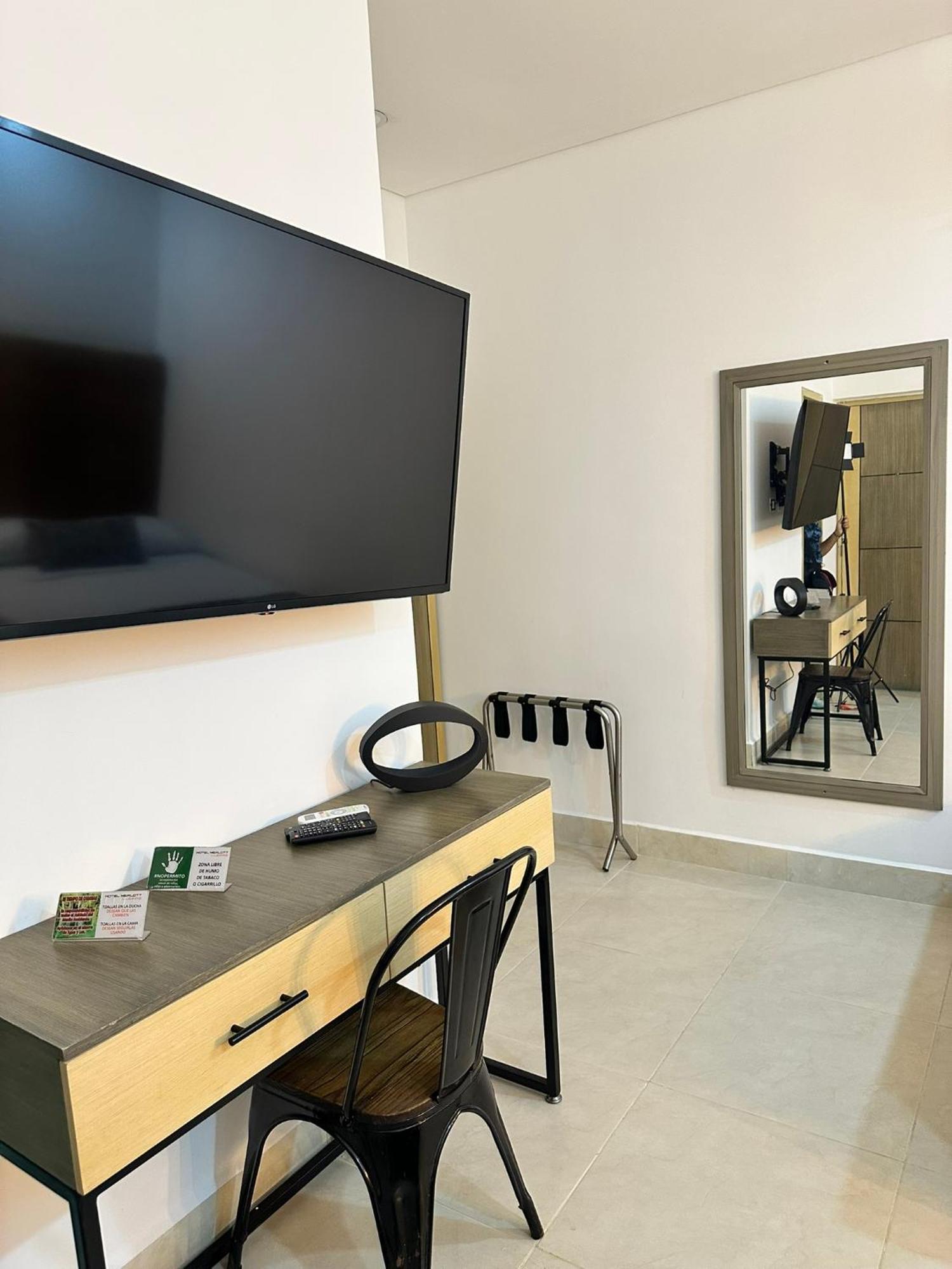Hotel Merlott Lleras Medellín Zewnętrze zdjęcie